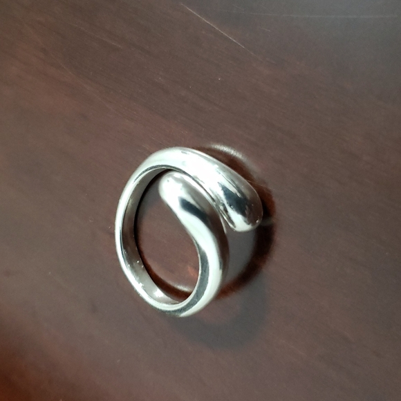 FINAL SALE Silver Teardrop Ring - Picture 2 of 5